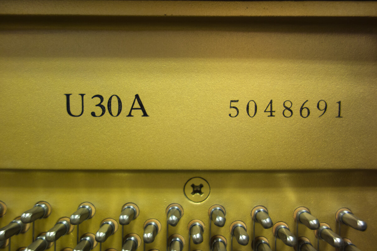ヤマハ U30A