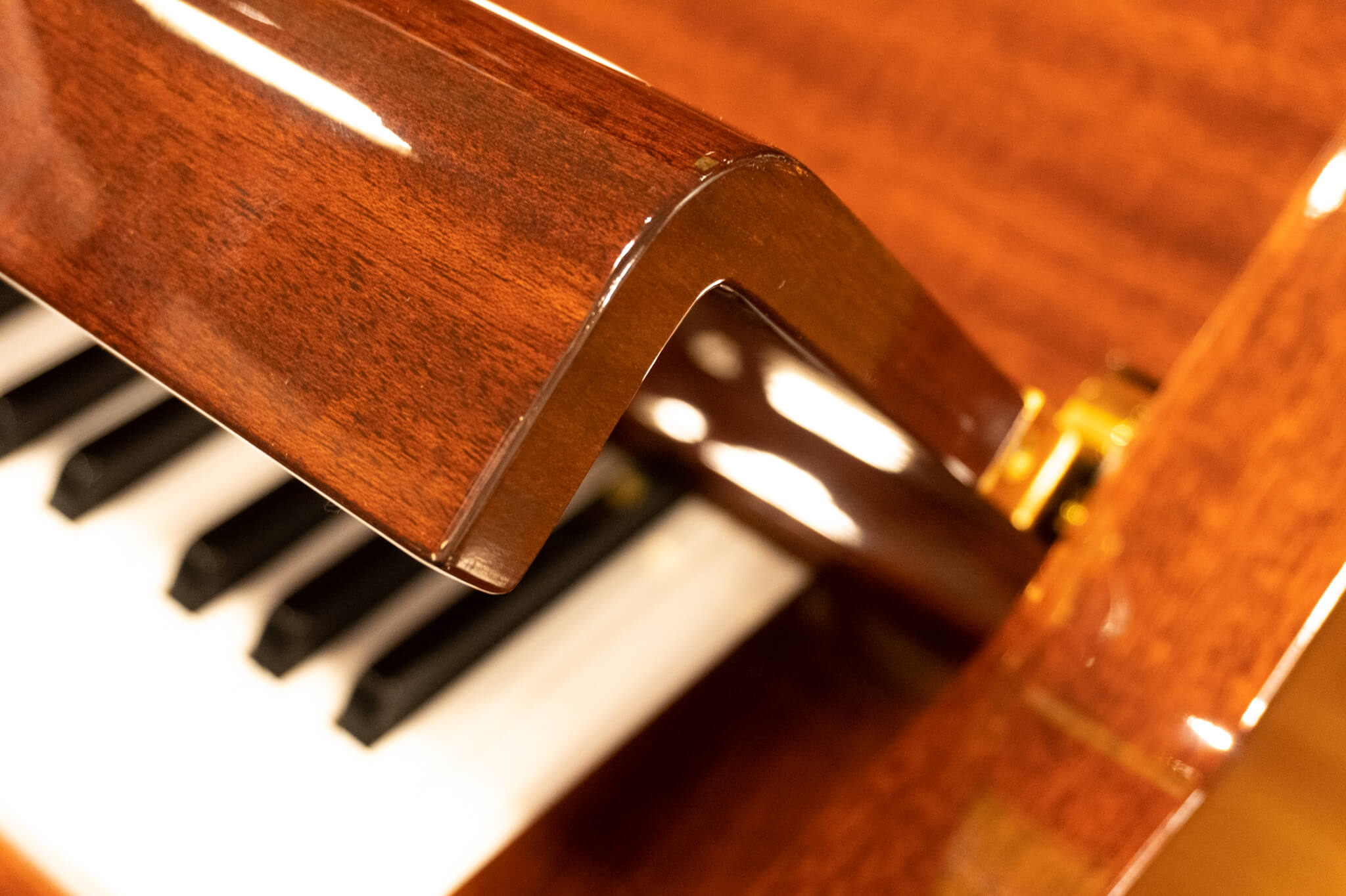 ヤマハ YU10MhC| 中古ピアノ 自社工房リフレッシュ済3年保証付 | 新響 