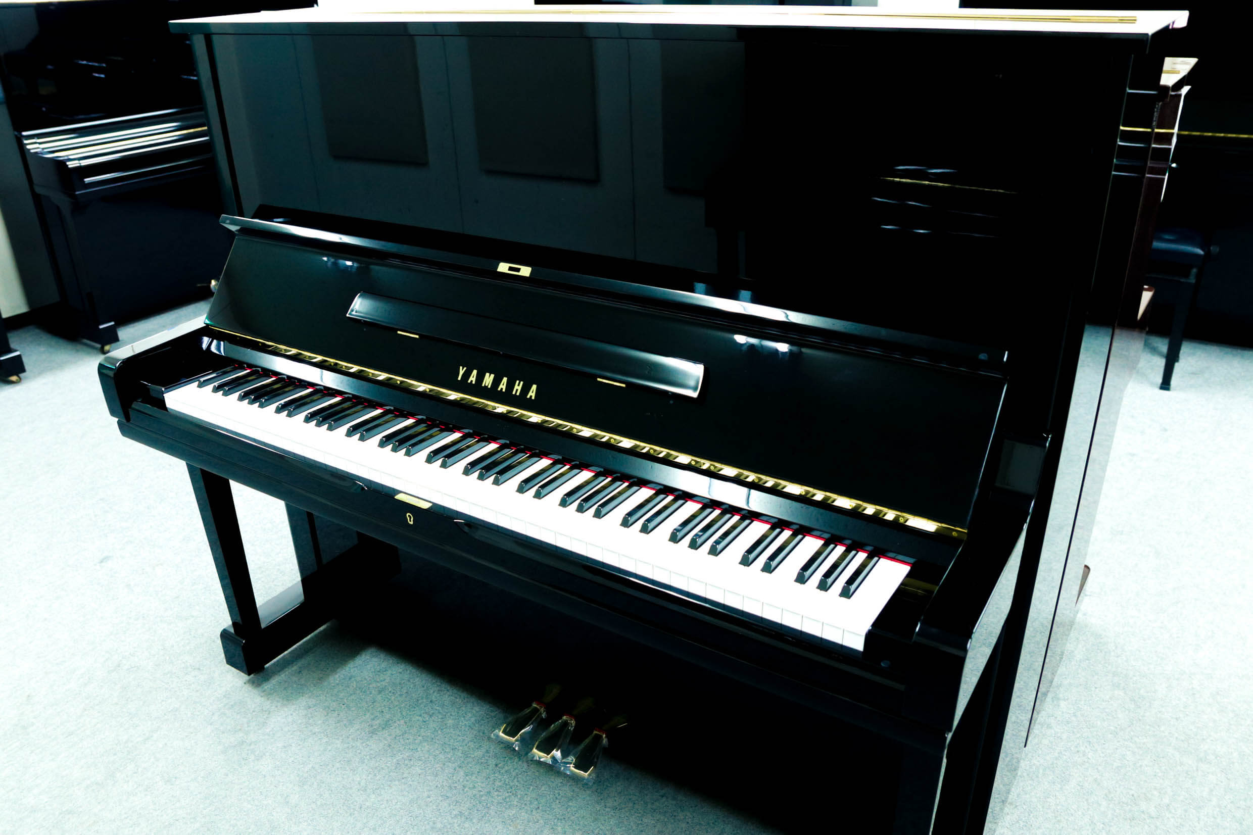 ヤマハ U3M| 中古ピアノ 自社工房リフレッシュ済3年保証付 | 新響楽器 ...