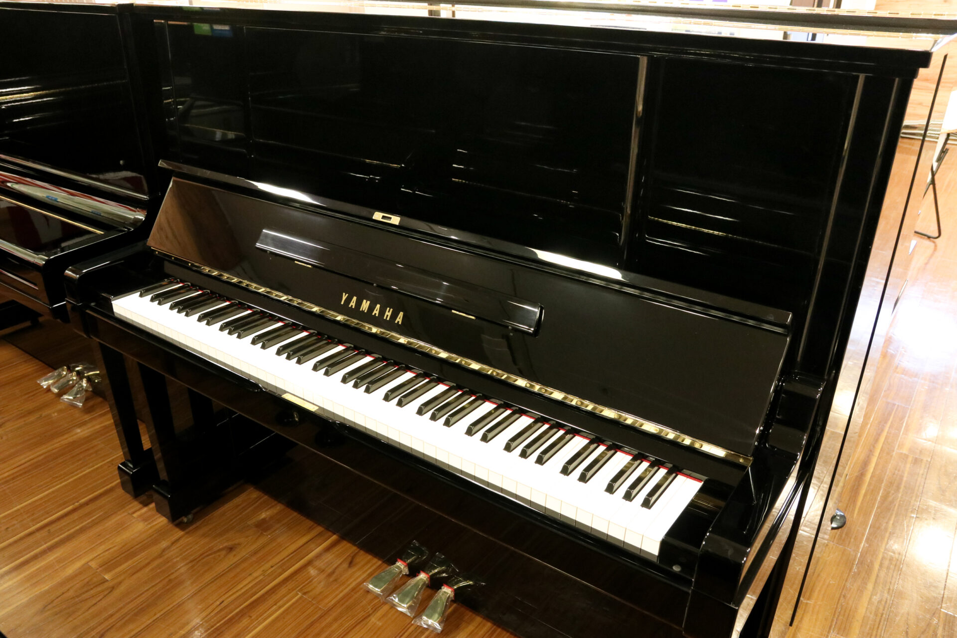 ヤマハ UX3| 中古ピアノ 自社工房リフレッシュ済3年保証付 | 新響楽器