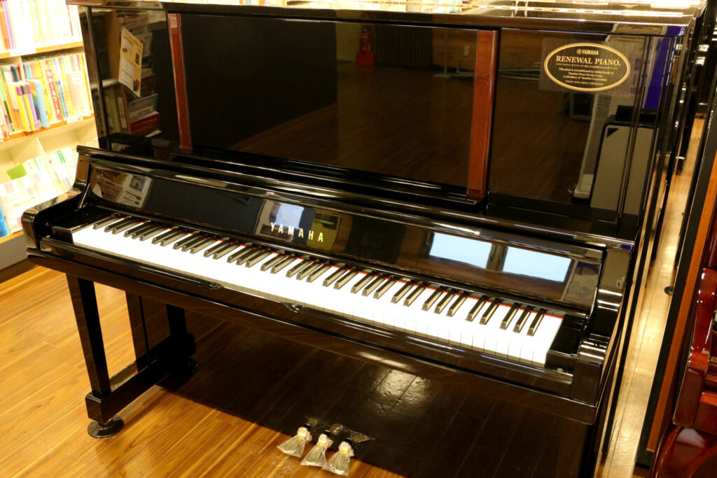 6/16　ヤマハ中古ピアノで大人気「UXシリーズ」のUX300が入荷しました!(甲子園/西宮/兵庫/関西)