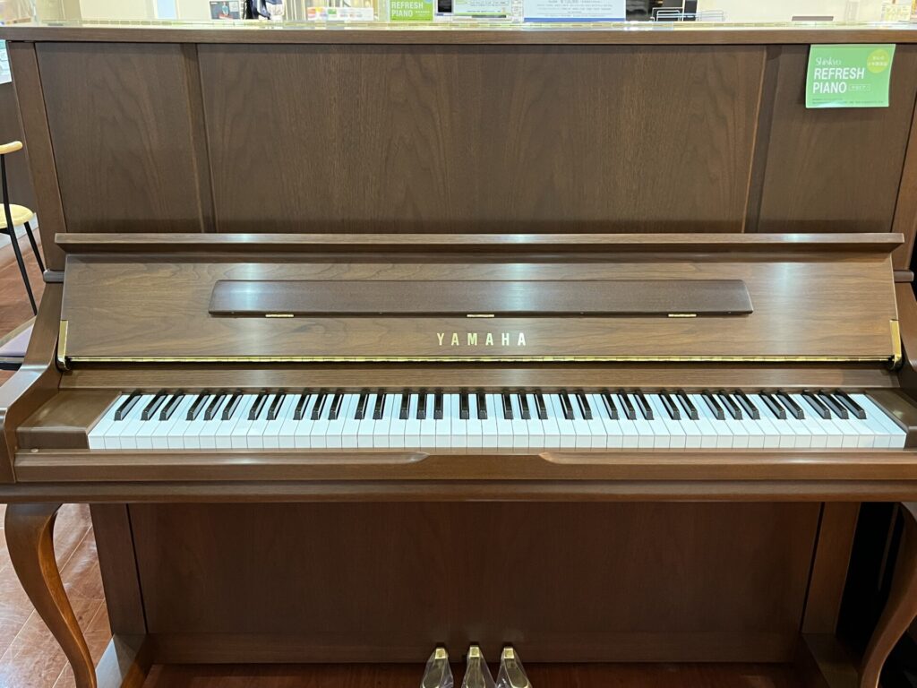 アップライトピアノ 猫脚 プルツナーピアノ 猫脚ピアノ70万円程度で ...