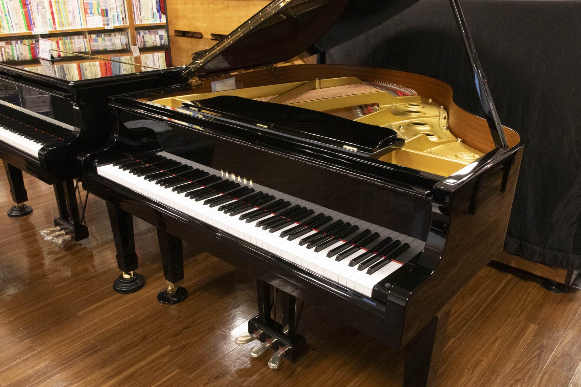 ヤマハ A1| 中古ピアノ 自社工房リフレッシュ済3年保証付 | 新響楽器 | 大阪 兵庫 神戸 京都 滋賀 奈良 和歌山 関西圏限定販売品